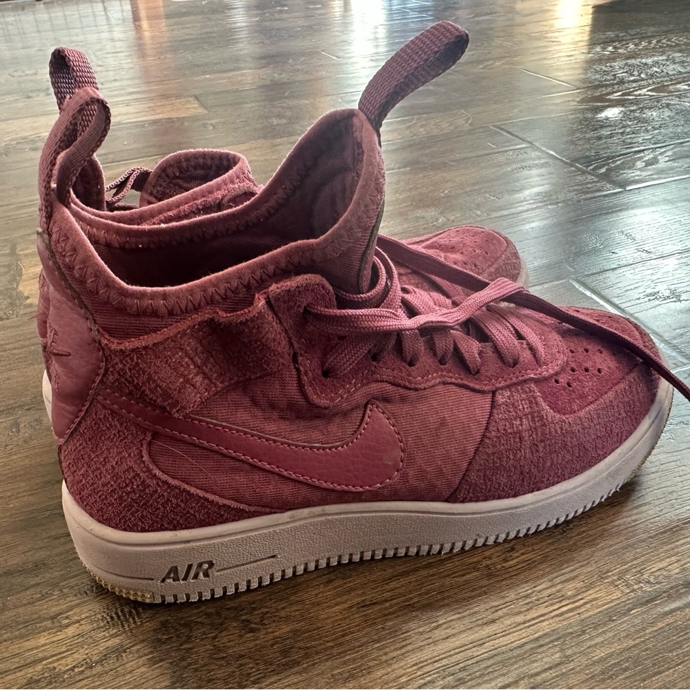 Nike Air Force High Sneakers